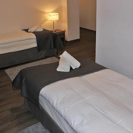 Glas-Hotel 3* Żary Zewnętrze zdjęcie